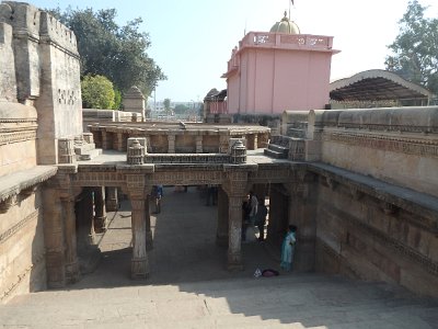 1AdalajStepWell (10)