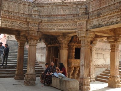 1AdalajStepWell (11)