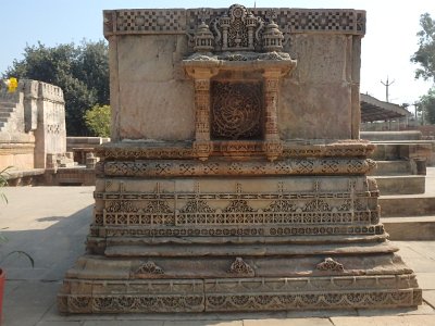 1AdalajStepWell (2)