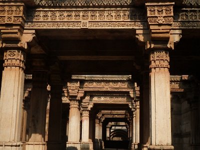 1AdalajStepWell (28)