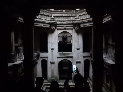 1AdalajStepWell (35)