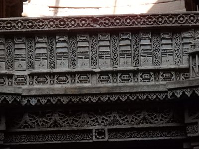 1AdalajStepWell (56)