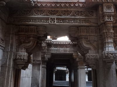 1AdalajStepWell (68)