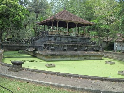 TirtaEmpul (1)