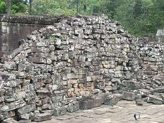 Bayon (58)