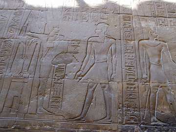 Luxor2 (382)