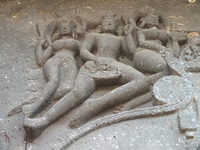 Ellora16 (100)