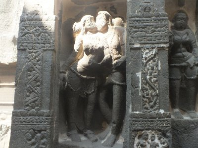 Ellora16 (416)