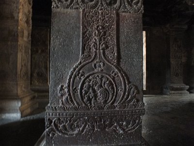 Ellora16 (420)