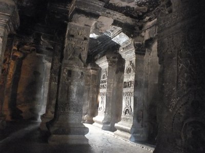 Ellora16 (422)