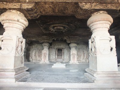 Ellora16 (468)