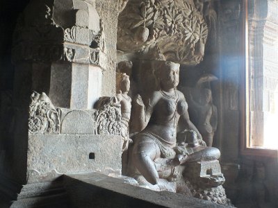 Ellora16 (471)