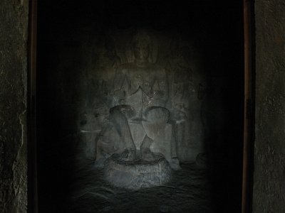 Ellora16 (50)