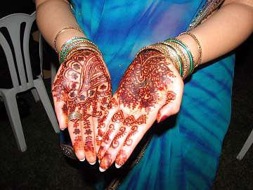 Henna (9)