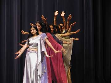 IndianShow0503d95