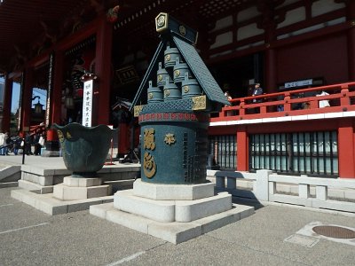 Sensoji Temple (121)