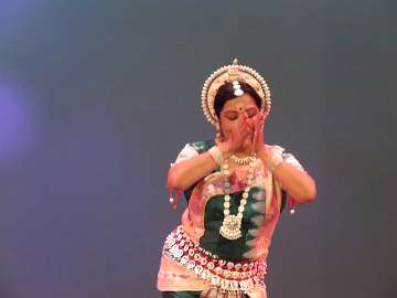 Abhinaya (46)