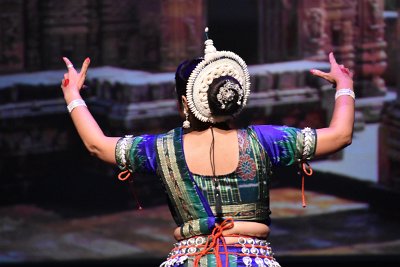 Odissi22a (1100)