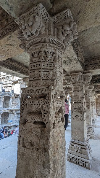 RaniStepwell (183)