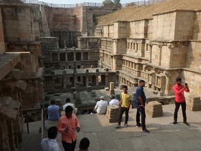 RaniStepwell (26)