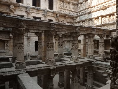 RaniStepwell (26c) (4)