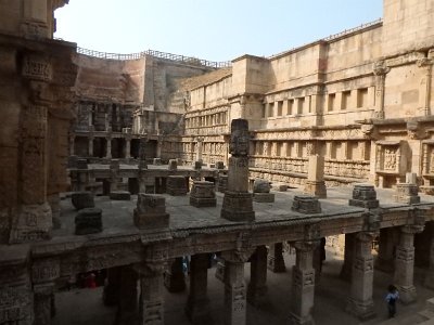 RaniStepwell (26d) (8)