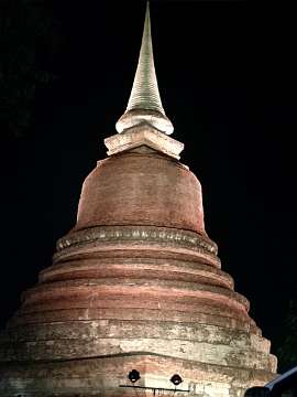 Sukhothai (370)