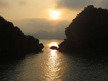 HaLong (382)