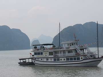 HaLong (811)