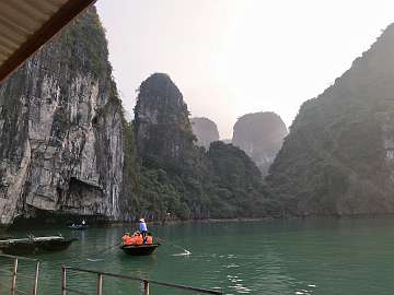 HaLong (865)