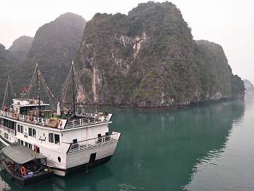 HaLong (927)