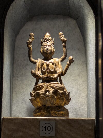 ZhangyeBuddhist (129)