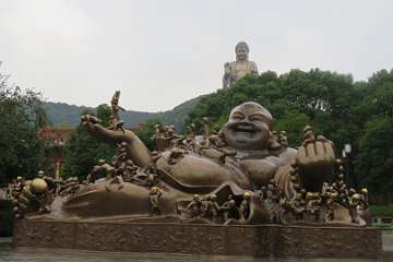 GiantBuddha (70)