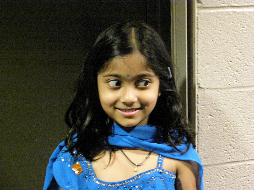 shriya199.JPG